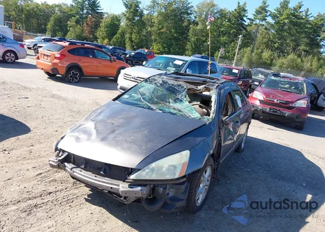 2007 Honda Accord 2.4 Ex z USA, uszkodzony, nr VIN 1HGCM56747A000608